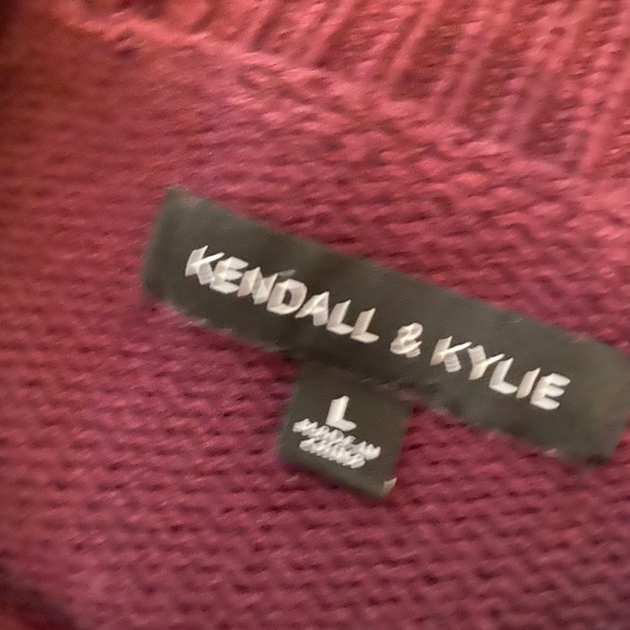 Sweater - Picture 2 of 2